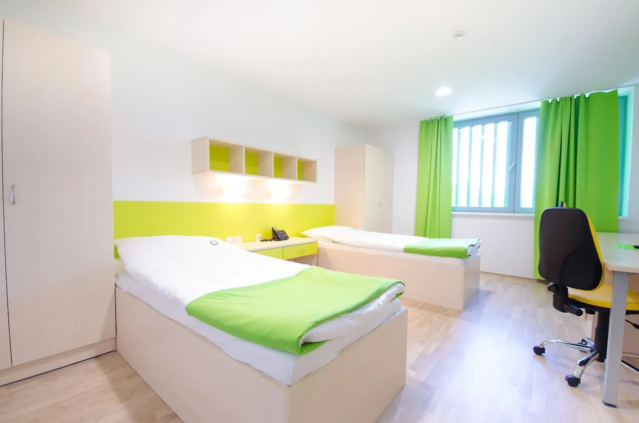 Sport Hotel 卢布尔雅那 3*,